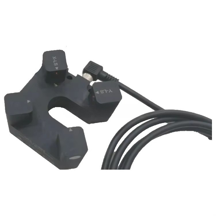 LCB-02 Equipment & Constructio - đánh giá và giá Xtool Industrial Laser